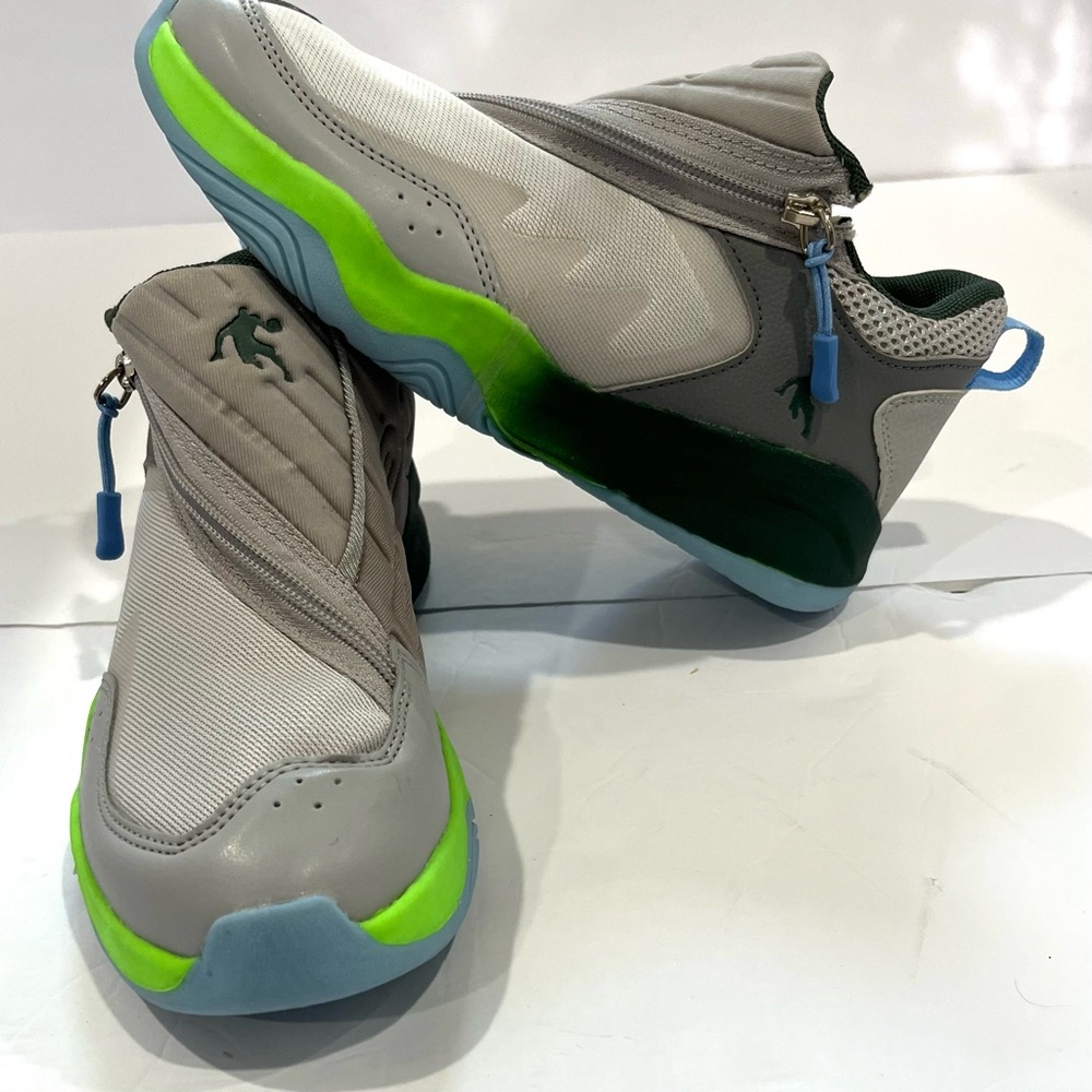 AND1 Boys Size 5, Little & Big Kids Zip Basketball Sneakers Shoes Gray/Green